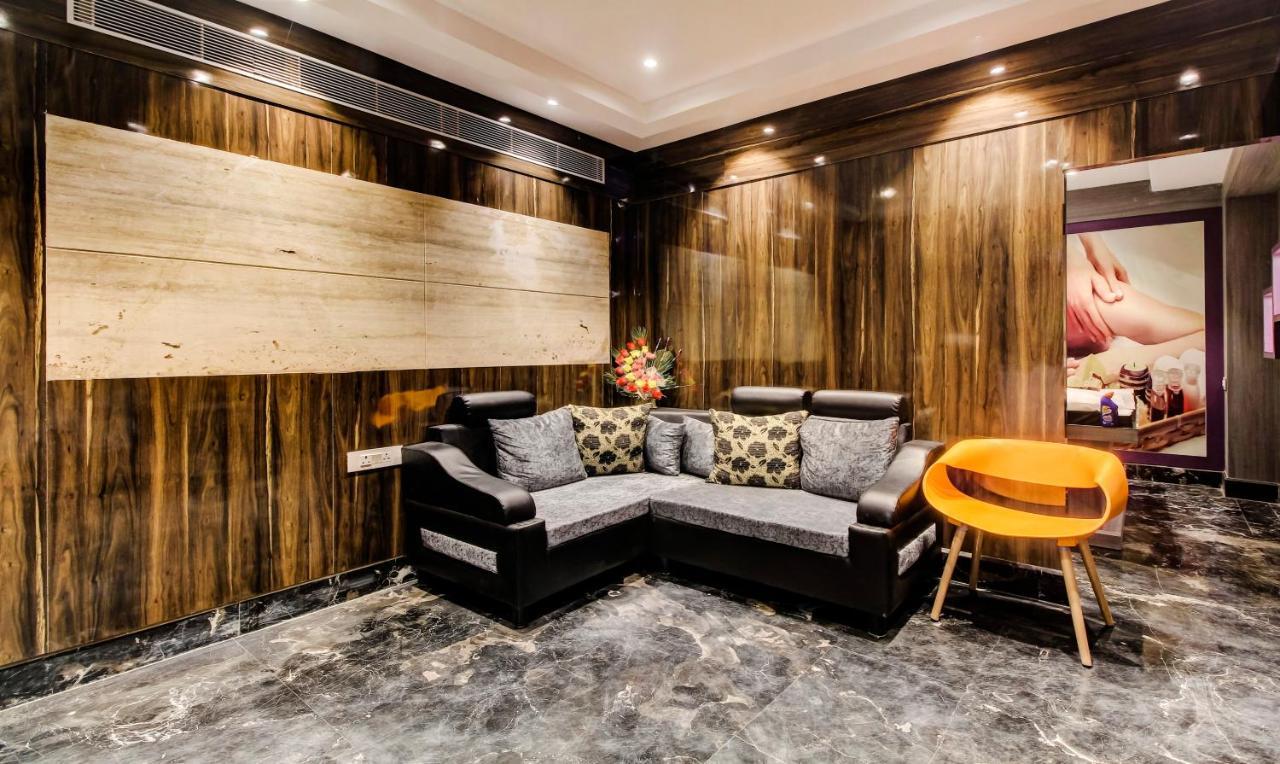 Treebo Premium Tahoora International Hotell Kolkata Eksteriør bilde