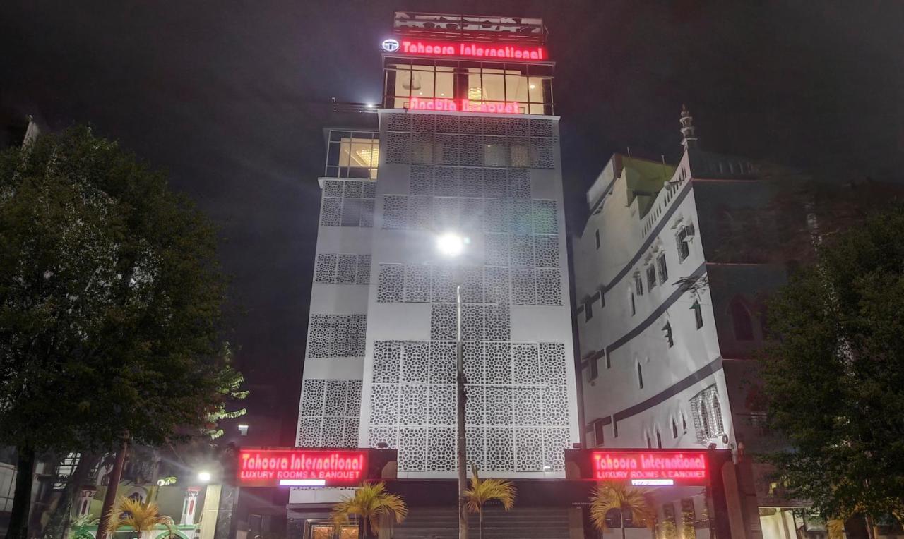 Treebo Premium Tahoora International Hotell Kolkata Eksteriør bilde